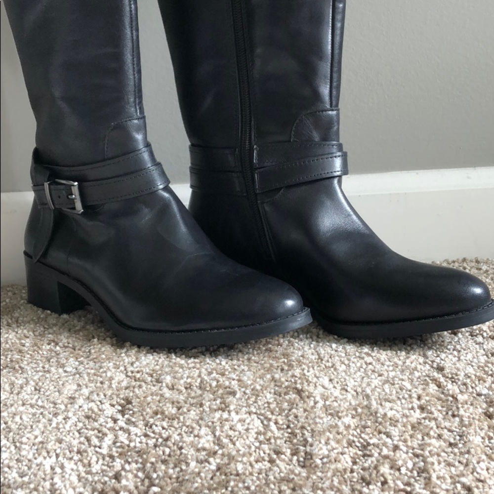 NWT Alex Marie Boot With Buckle Detail